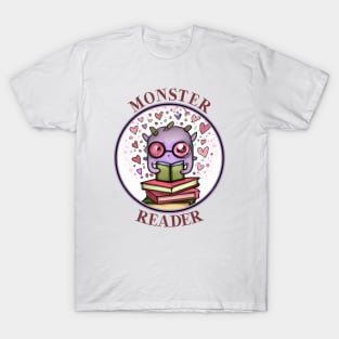 Librarian Monster Reader l T-Shirt